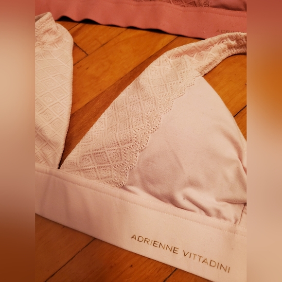 Bundle of 2 pink Adrienne Vittadini bralettes. Size M. - Picture 4 of 12